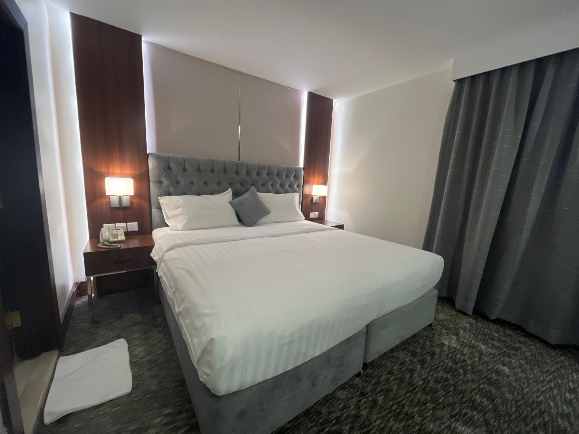Lily Hotel Suite Mubarraz Al-Hofuf Exterior photo