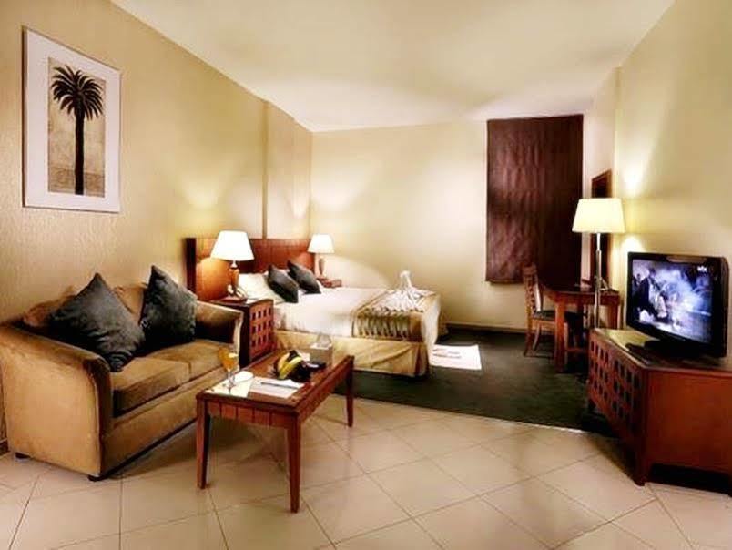 Lily Hotel Suite Mubarraz Al-Hofuf Exterior photo